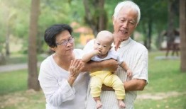 姥姥带娃爆料视频,温馨爆笑瞬间大盘点