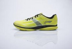 李宁跑鞋最新爆料事件是真的吗,真相揭秘还是网络谣言？