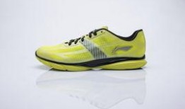 李宁跑鞋最新爆料事件是真的吗,真相揭秘还是网络谣言？